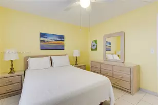 7300 Lake Cir Dr, Margate, FL 33063 - Photo 25