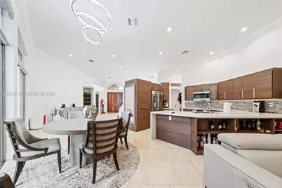 2994 Oakbrook Dr, Weston, FL 33332 - Photo 3
