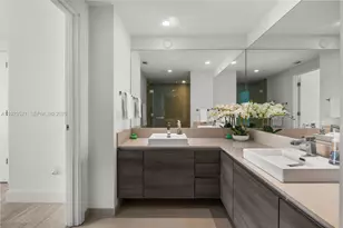 1080 Brickell Ave, Miami, FL 33131 - Photo 33