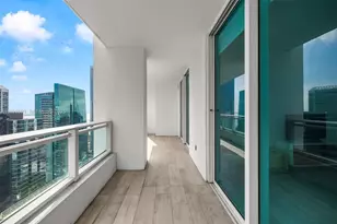 1080 Brickell Ave, Miami, FL 33131 - Photo 5