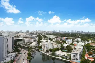 2555 Collins Ave, Miami Beach, FL 33140 - Photo 11