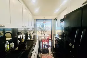 2555 Collins Ave, Miami Beach, FL 33140 - Photo 5