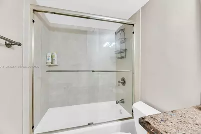 1900 NE 8th Ct #302, Fort Lauderdale, FL 33304 - Photo 27