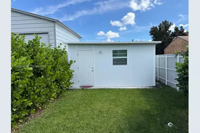 30705 SW 194th Ave, Homestead, FL 33030 - Photo 1