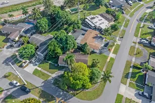 601 SW 64th Pkwy, Pembroke Pines, FL 33023 - Photo 37