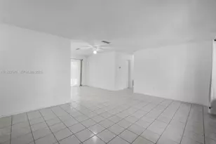 601 SW 64th Pkwy, Pembroke Pines, FL 33023 - Photo 17