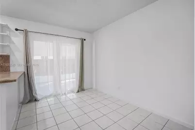 601 SW 64th Pkwy, Pembroke Pines, FL 33023 - Photo 11