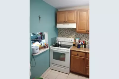 8130 Sunrise Lakes Blvd #107, Sunrise, FL 33322 - Photo 5