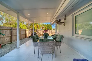 21914 SW 97th Pl, Cutler Bay, FL 33190 - Photo 15