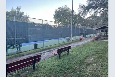 9421 Evergreen Pl #107, Davie, FL 33324 - Photo 39