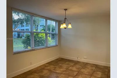 9421 Evergreen Pl #107, Davie, FL 33324 - Photo 7