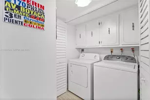 2528 N 38th Ave, Hollywood, FL 33021 - Photo 7