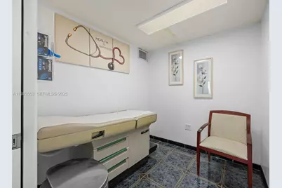 401 E Oakland Park Blvd, Oakland Park, FL 33334 - Photo 19