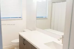 7028 SW 106th Pl, Miami, FL 33173 - Photo 17