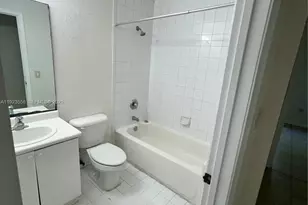 1529 SE 24th Ct, Homestead, FL 33035 - Photo 15