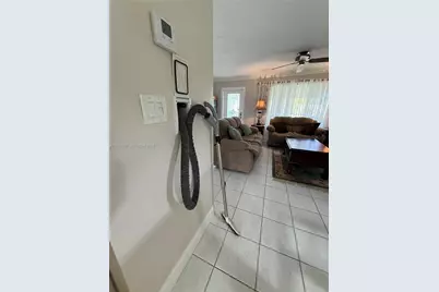 4208 NW 47th Ct, Tamarac, FL 33319 - Photo 19