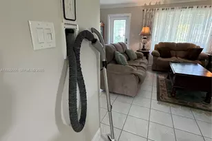 4208 NW 47th Ct, Tamarac, FL 33319 - Photo 19