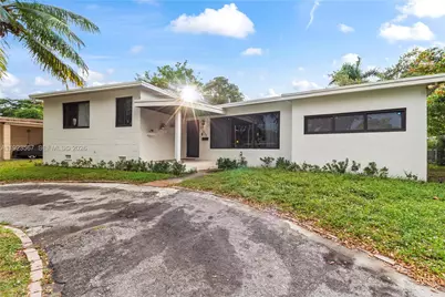 12424 NE 1st Ave, North Miami, FL 33161 - Photo 3