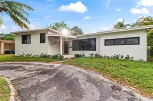 12424 NE 1st Ave, North Miami, FL 33161 - Photo 3
