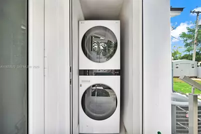 876 NE 81st St, Miami, FL 33138 - Photo 61