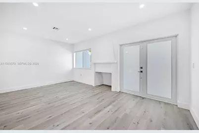 876 NE 81st St, Miami, FL 33138 - Photo 13