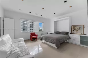 4925 Collins Ave, Miami Beach, FL 33140 - Photo 17