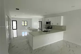 580 SW 10th Ave, Homestead, FL 33030 - Photo 13