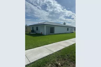 580 SW 10th Ave, Homestead, FL 33030 - Photo 3