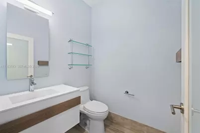 1240 Weeping Willow Way #1240, Hollywood, FL 33019 - Photo 15