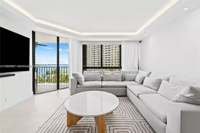 520 Brickell Key Dr #A713, Miami, FL 33131 - Photo 3