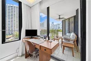 520 Brickell Key Dr, Miami, FL 33131 - Photo 13