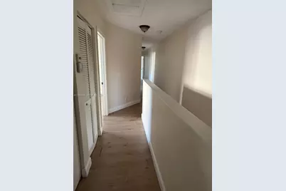 2070 Madeira Dr #5, Weston, FL 33327 - Photo 9