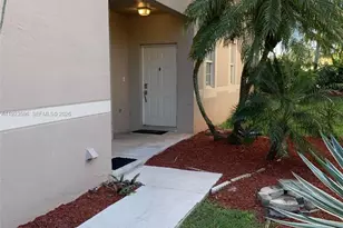 2070 Madeira Dr, Weston, FL 33327 - Photo 5