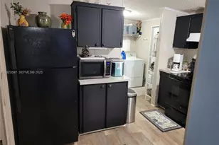 187 Imperial Dr N, Other City - In The State Of Florida, FL 33860 - Photo 5