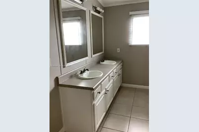 19800 SW 180, Miami, FL 33187 - Photo 23