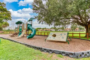 10935 Neptune Dr, Cooper City, FL 33026 - Photo 35