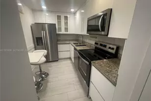 6969 Collins Ave, Miami Beach, FL 33141 - Photo 13