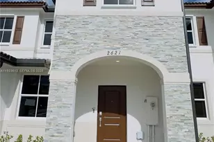 2621 SE 27th Dr, Homestead, FL 33035 - Photo 3