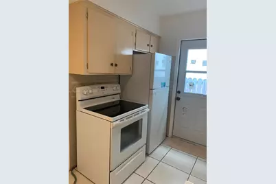 1620 Liberty St #E, Hollywood, FL 33020 - Photo 3