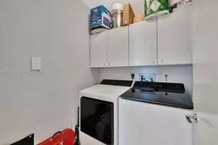 7000 Island Blvd, Aventura, FL 33160 - Photo 13