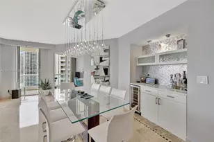 7000 Island Blvd, Aventura, FL 33160 - Photo 5