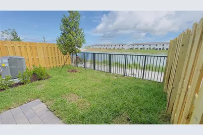 2755 SE 25th Ave, Homestead, FL 33035 - Photo 21