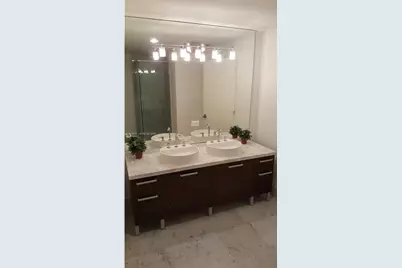 253 NE 2nd St #2701, Miami, FL 33132 - Photo 7