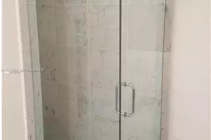 253 NE 2nd St, Miami, FL 33132 - Photo 9