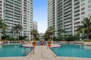 253 NE 2nd St, Miami, FL 33132 - Photo 11