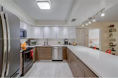 55 Ocean Lane Dr #2033, Key Biscayne, FL 33149 - Photo 9