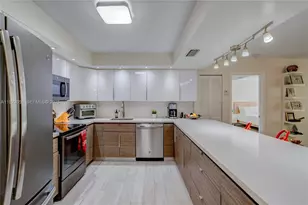 55 Ocean Ln Dr, Key Biscayne, FL 33149 - Photo 9