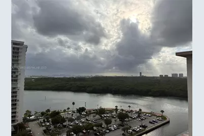 400 Kings Point Dr #1522, Sunny Isles Beach, FL 33160 - Photo 7