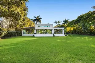 7425 Belle Meade Blvd, Miami, FL 33138 - Photo 7
