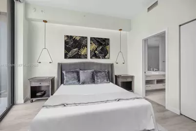 55 SW 9th St #4403, Miami, FL 33130 - Photo 51